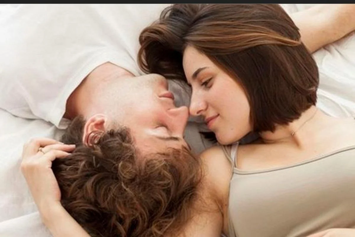 Hubungan Suami Istri Teratur 3X Seminggu Dukung Kesehatan Mental dan Fisik