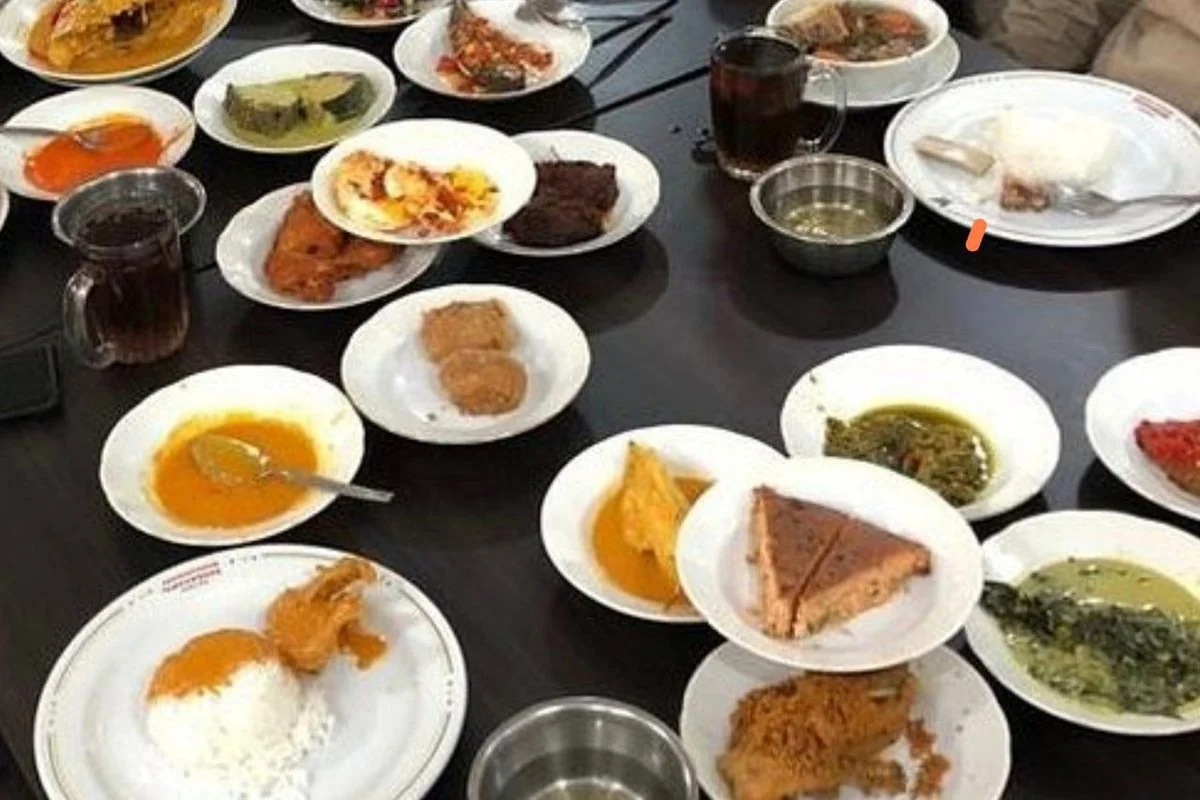 Kafe dan Resto Rekomendasi di Padang, Harapan Baru Dongkrak Wisata Kuliner