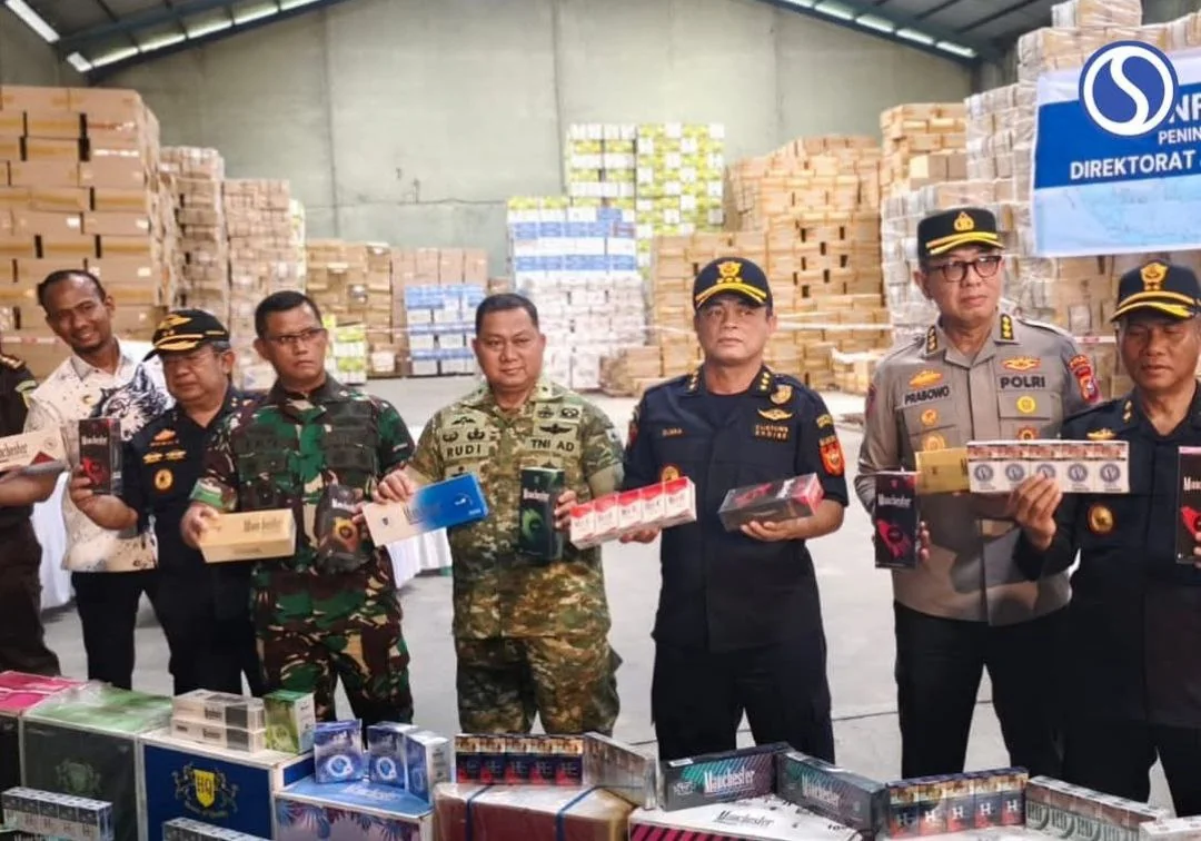 Gudang Rokok Ilegal Terbesar di Sumatera Digerebek, Bea Cukai Sita 160 Juta Batang Senilai Rp300 Miliar